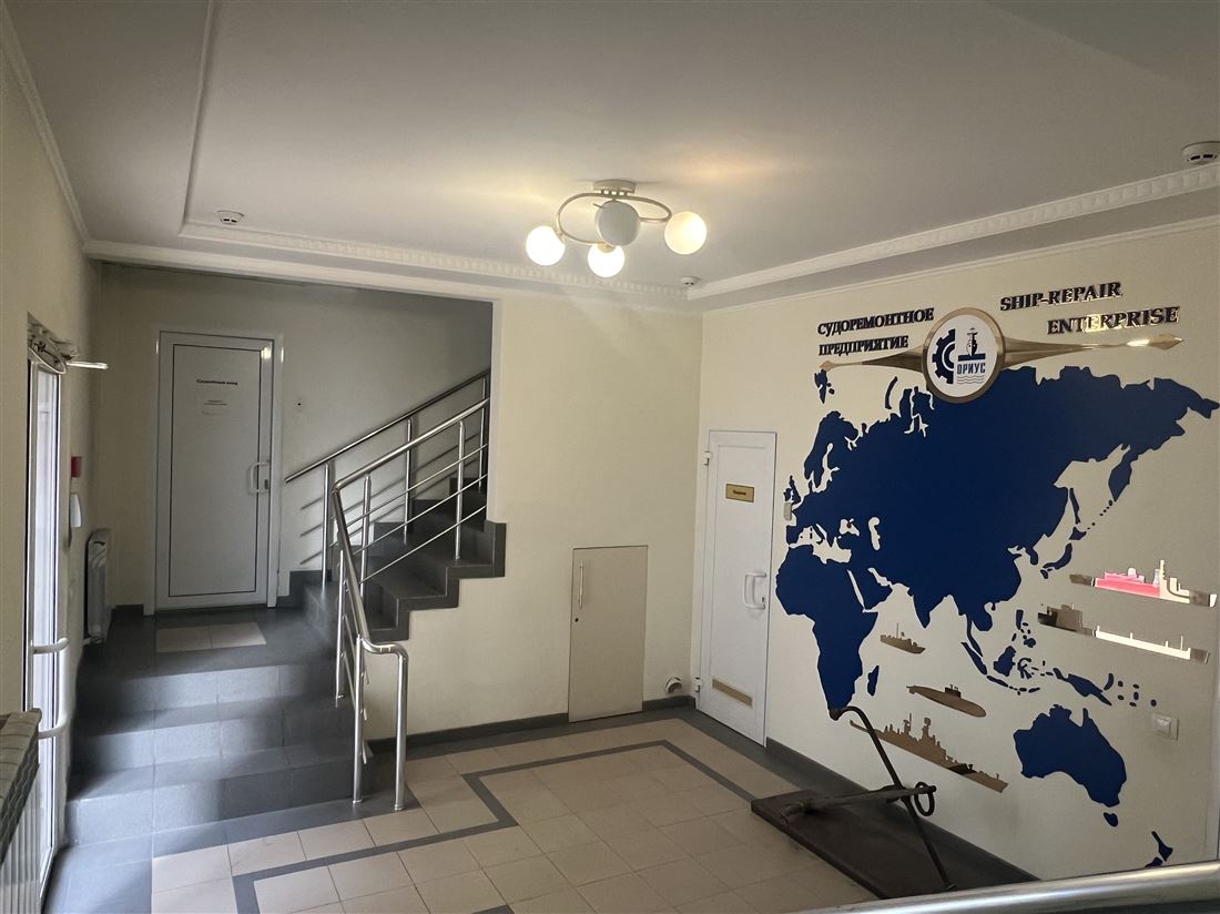 Продам помещение свободного назначения 1010 м.кв.