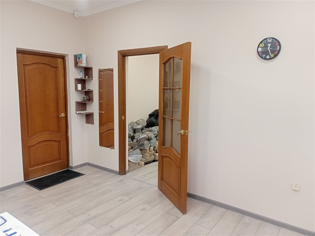 Сдам в аренду помещение свободного назначения 64.4 м.кв.