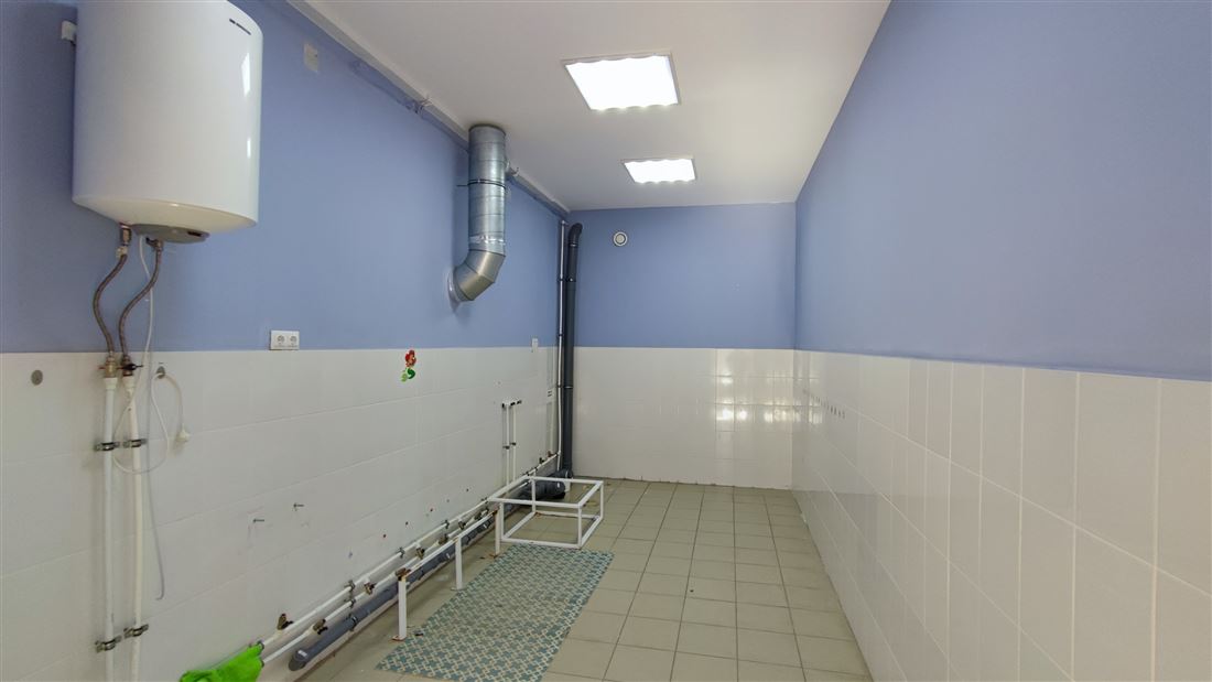 Продам помещение свободного назначения 815.5 м.кв.