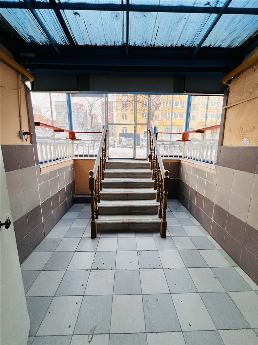 Сдам в аренду помещение свободного назначения 172.5 м.кв.