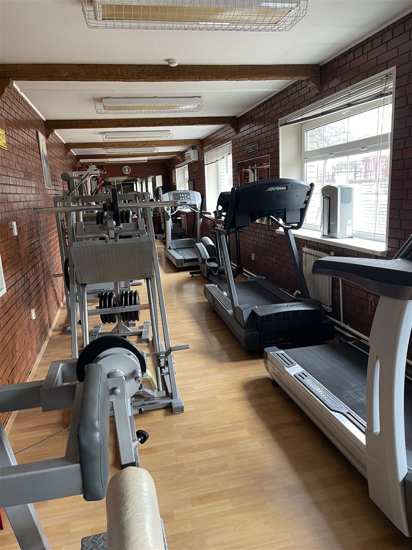 Продам помещение свободного назначения 1626 м.кв.