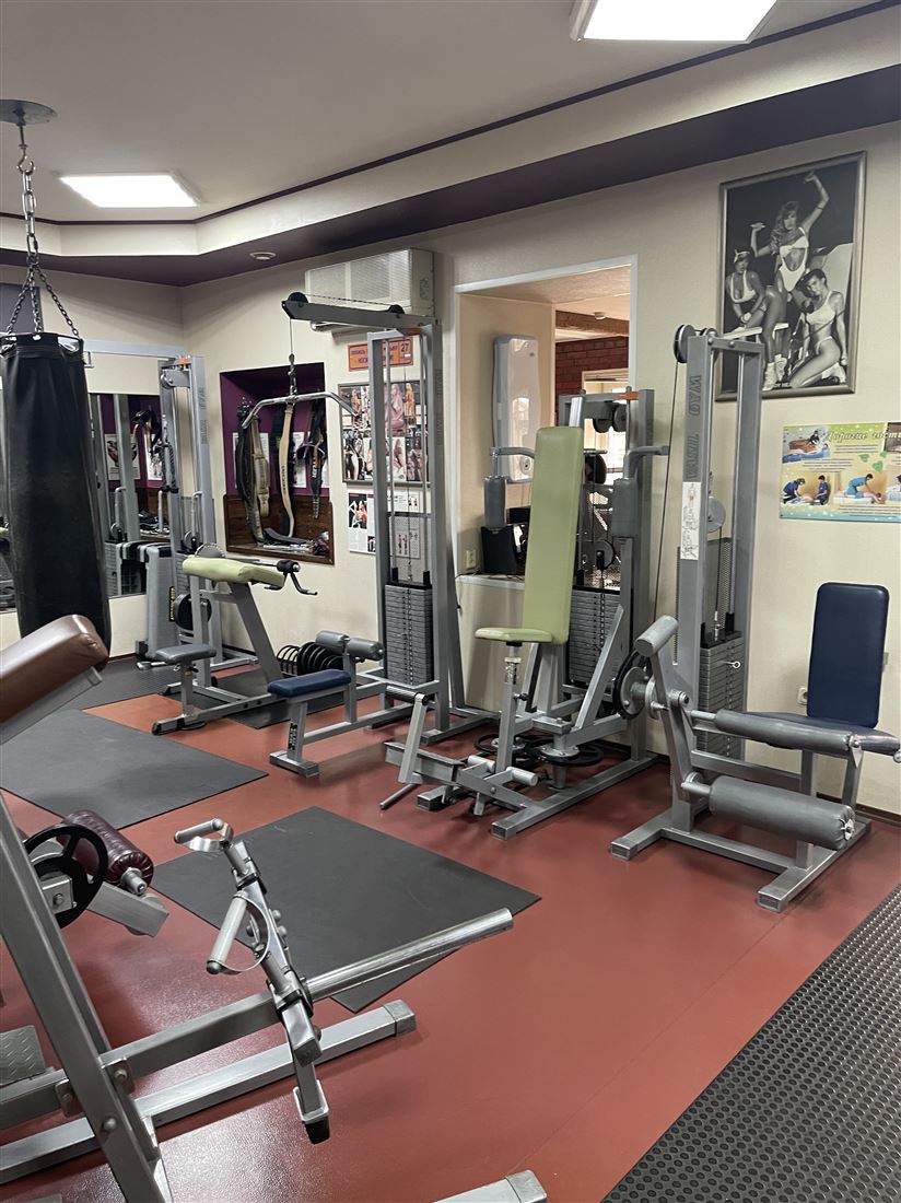 Продам помещение свободного назначения 1626 м.кв.