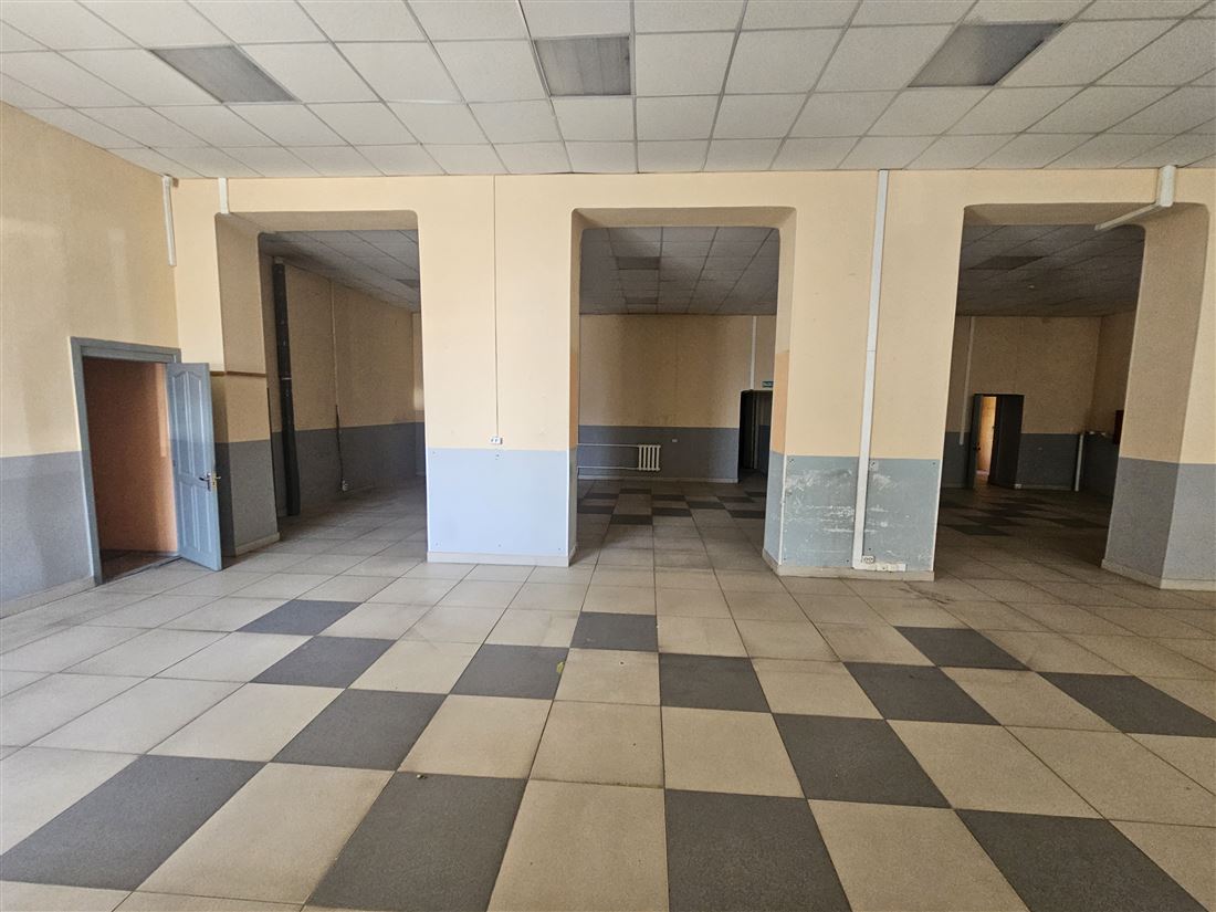 Сдам в аренду помещение свободного назначения 392.7 м.кв.