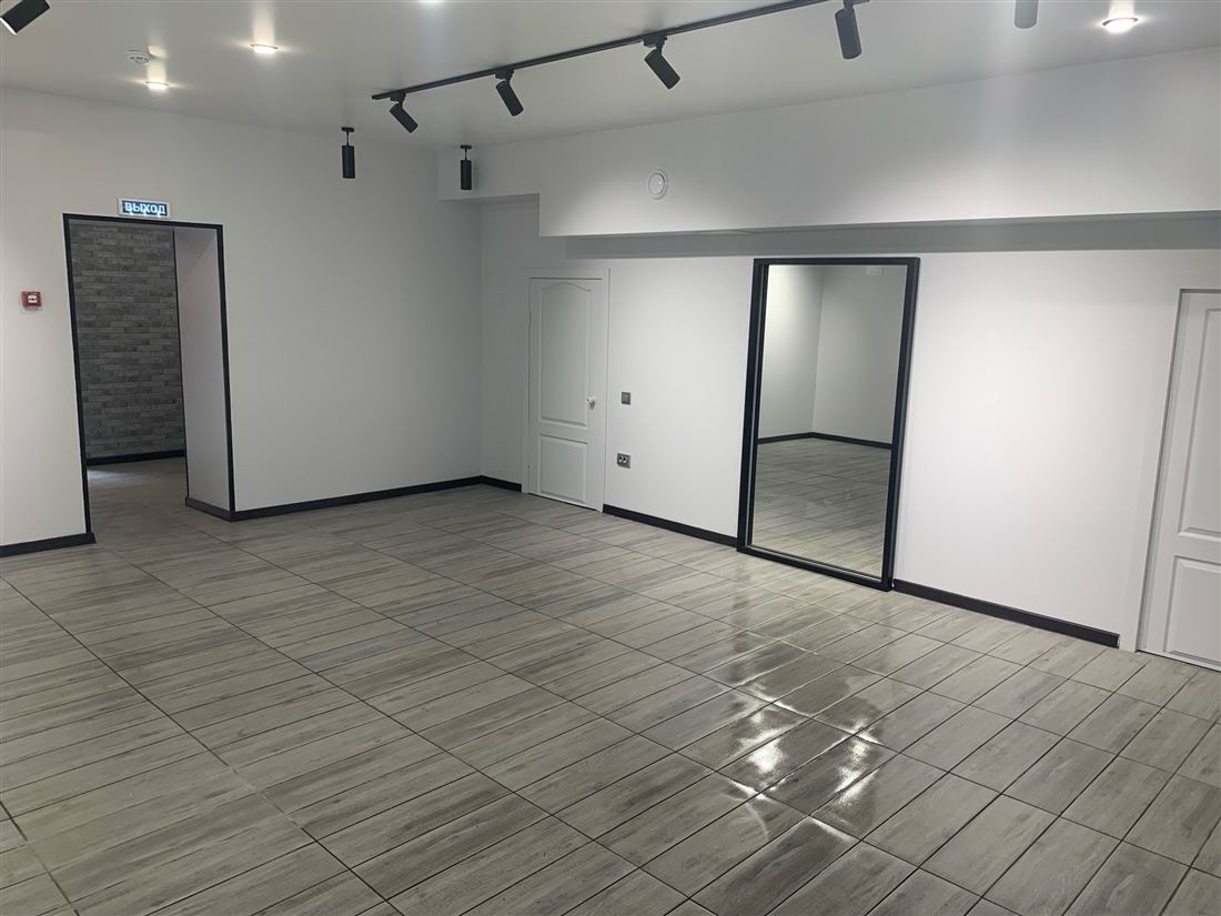 Сдам в аренду помещение свободного назначения 300 м.кв.