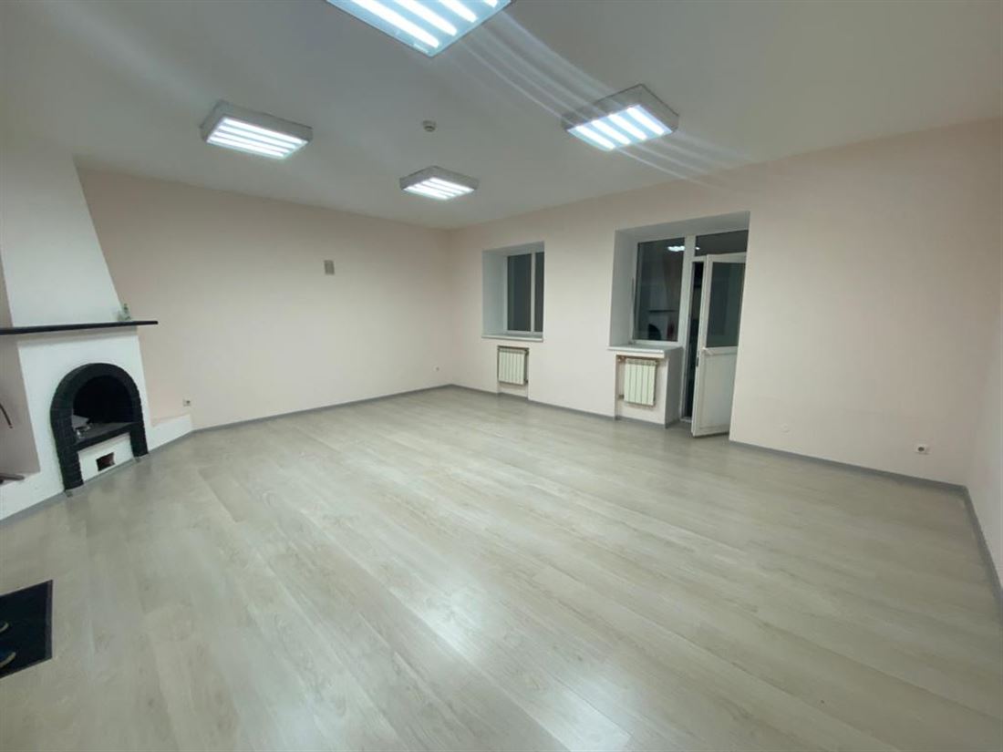 Сдам в аренду помещение свободного назначения 1314.5 м.кв.