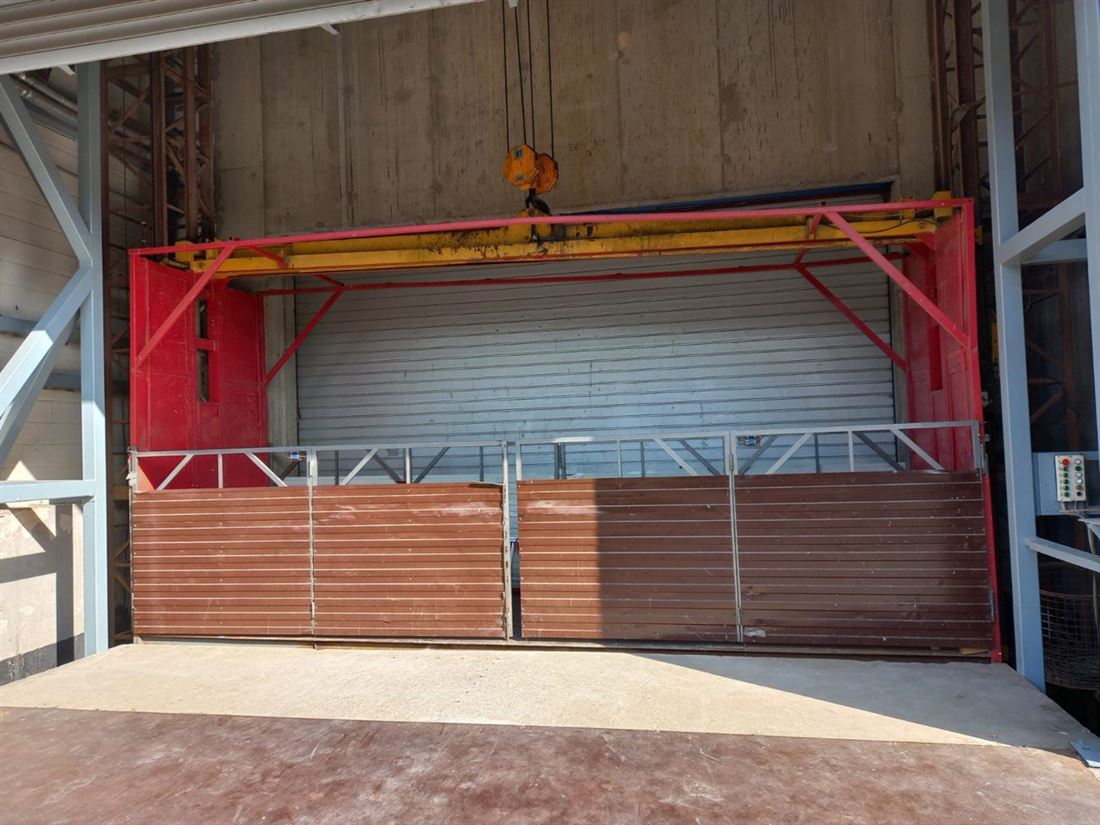 Сдам в аренду помещение свободного назначения 942.4 м.кв.