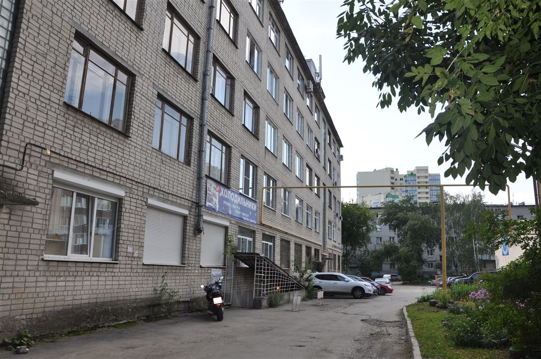 Продам помещение свободного назначения 840 м.кв.