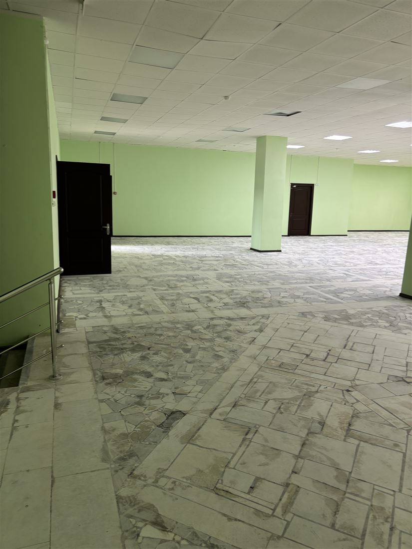 Сдам в аренду помещение свободного назначения 375 м.кв.