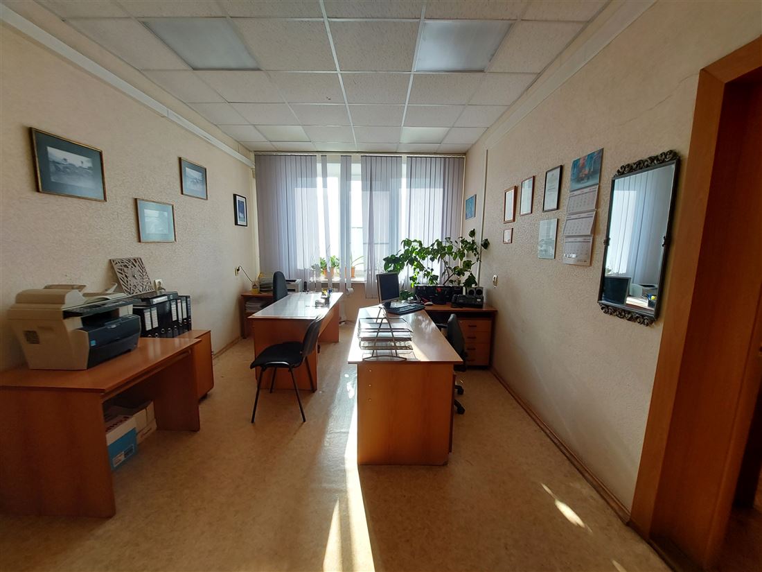 Продам помещение свободного назначения 840 м.кв.