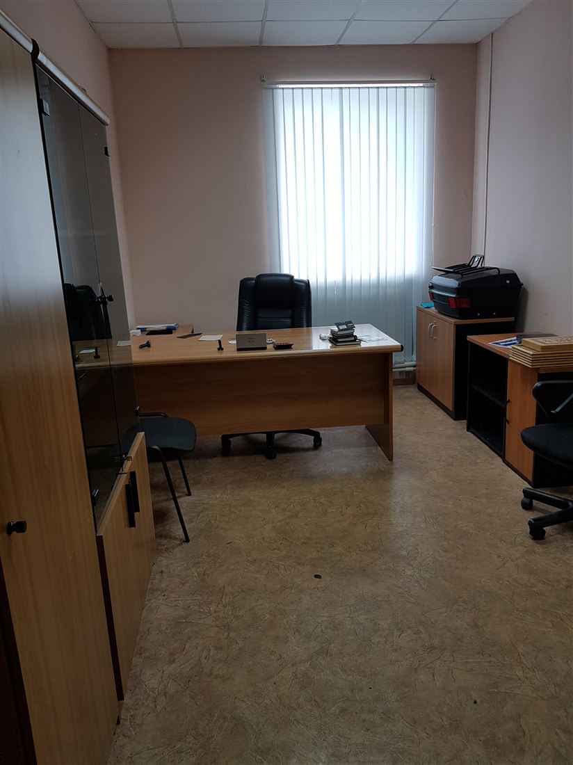 Сдам в аренду помещение свободного назначения 15.3 м.кв.