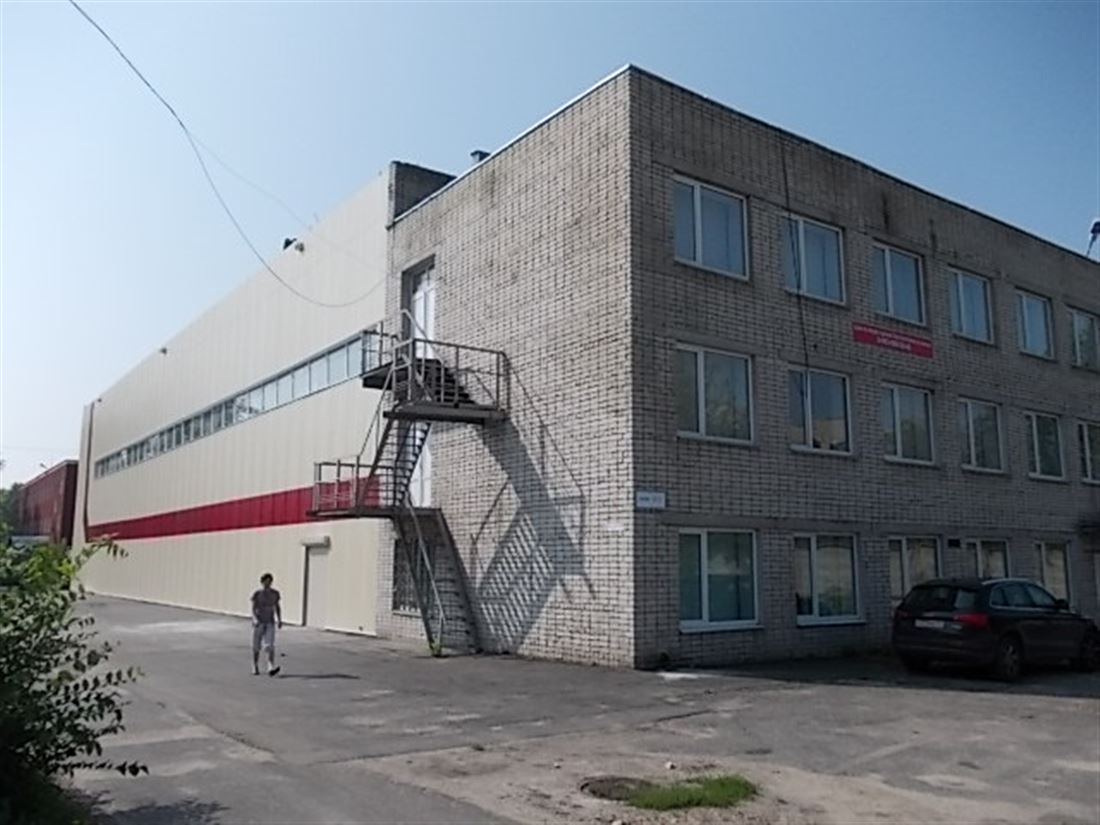 Сдам в аренду помещение свободного назначения 1360 м.кв.
