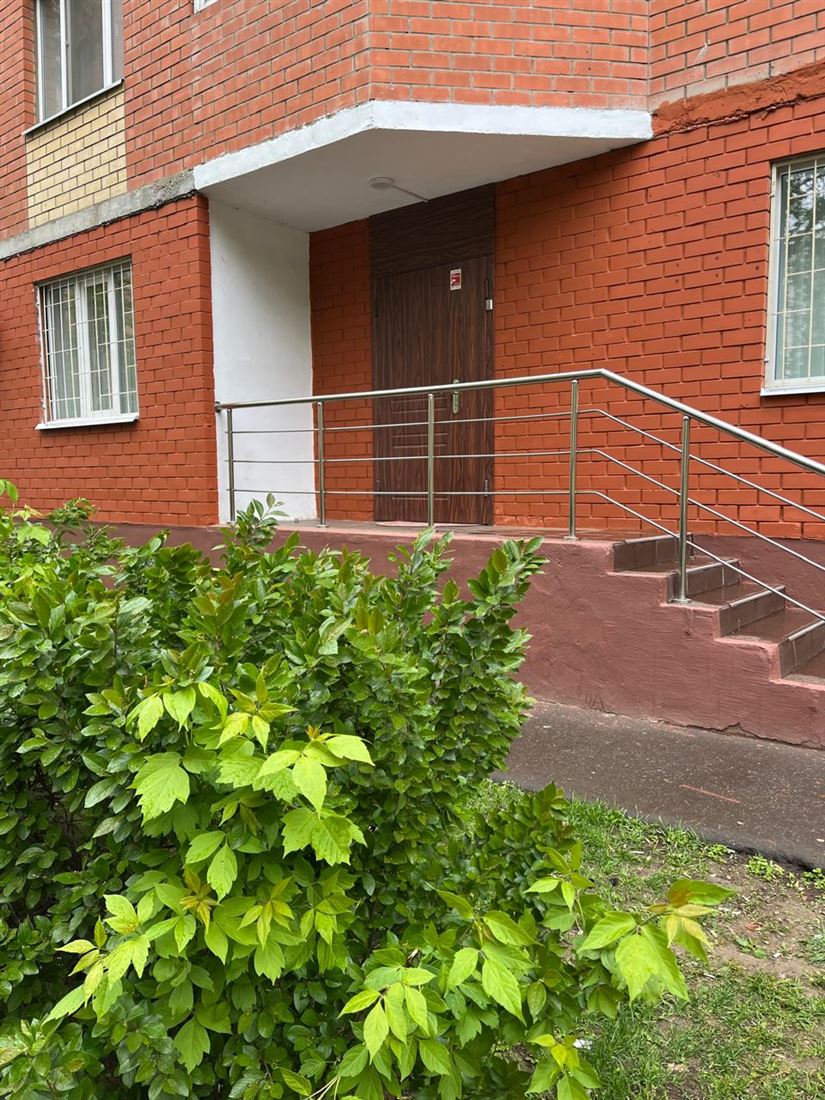 Сдам в аренду помещение свободного назначения 81.2 м.кв.