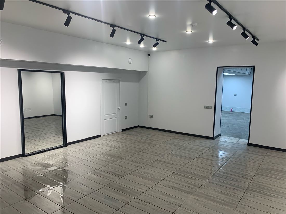 Сдам в аренду помещение свободного назначения 300 м.кв.