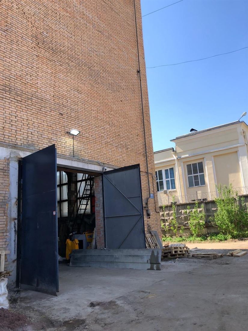 Сдам в аренду помещение свободного назначения 900 м.кв.