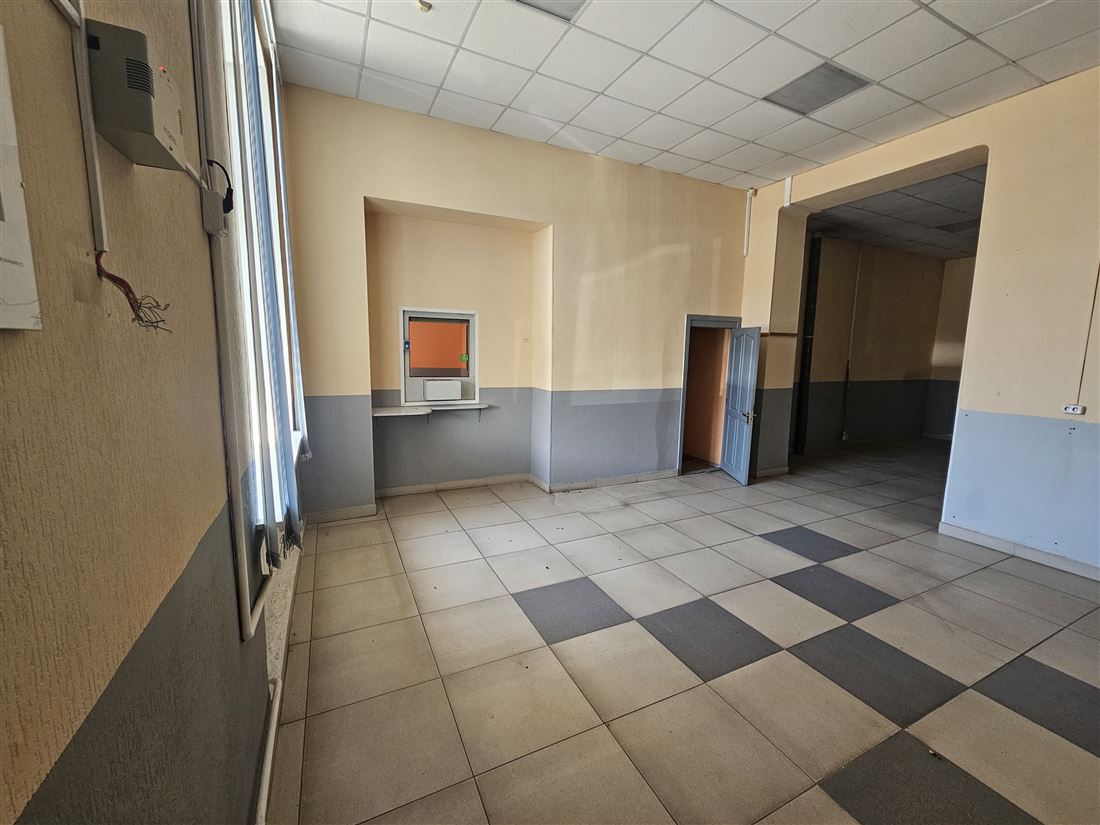 Сдам в аренду помещение свободного назначения 392.7 м.кв.