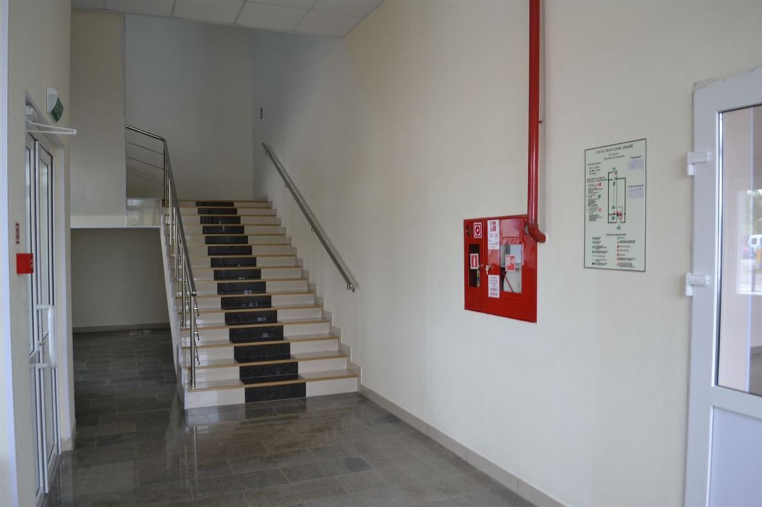 Сдам в аренду помещение свободного назначения 1100 м.кв.