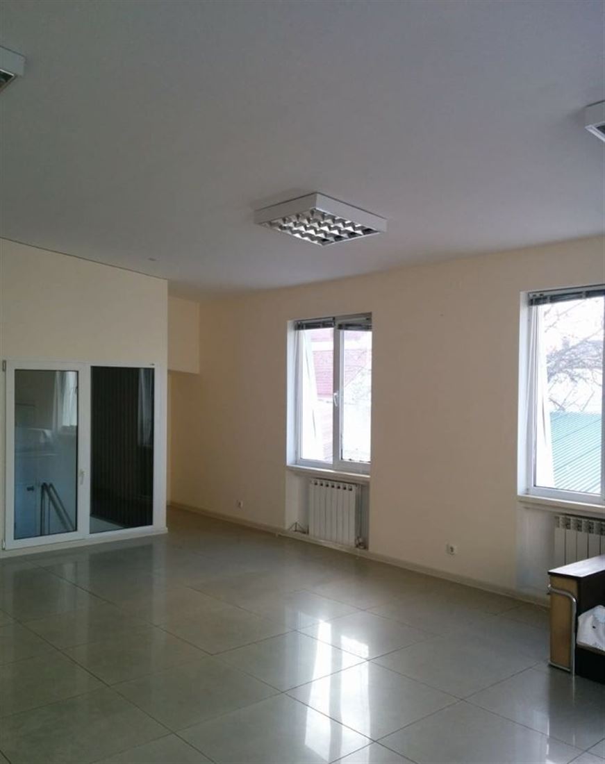 Сдам в аренду помещение свободного назначения 130 м.кв.