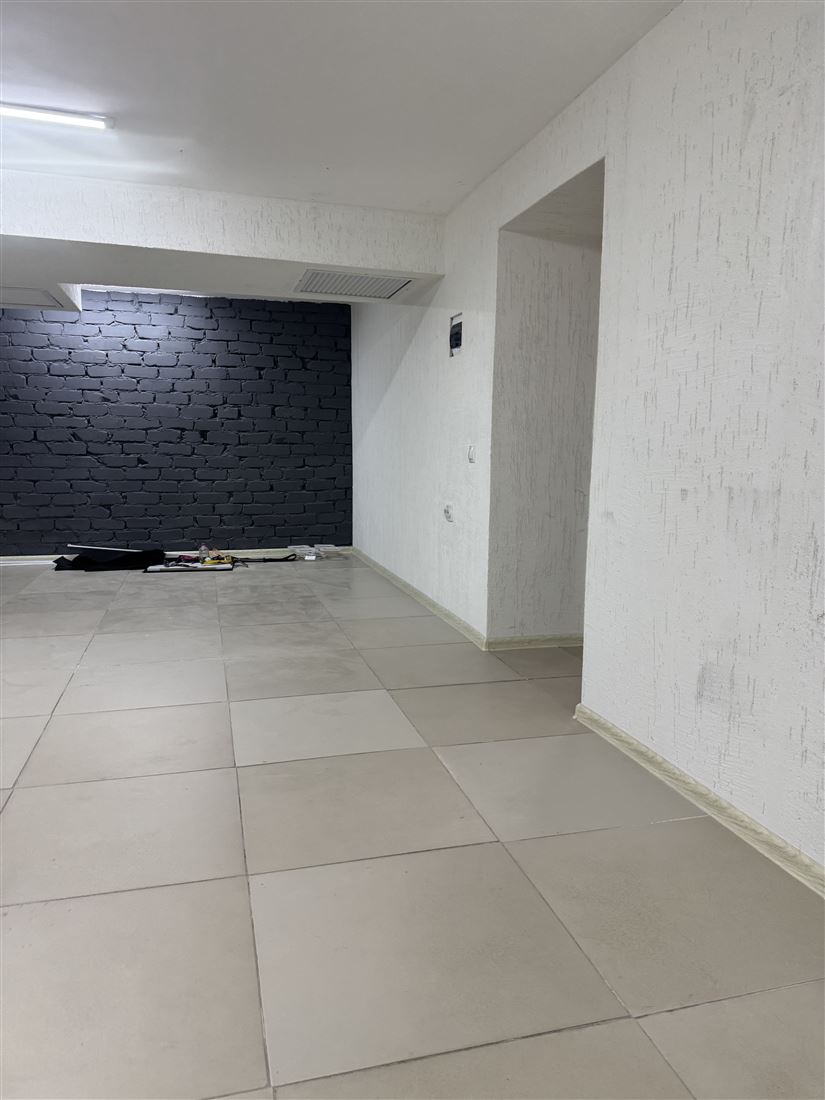 Сдам в аренду помещение свободного назначения 27 м.кв.