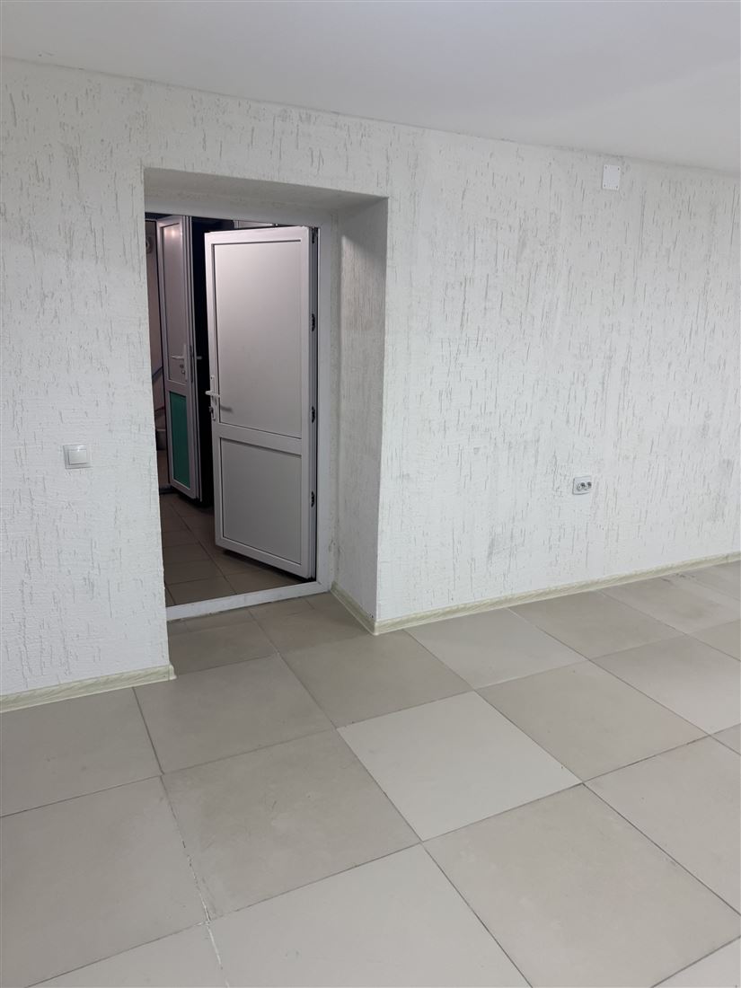 Сдам в аренду помещение свободного назначения 27 м.кв.