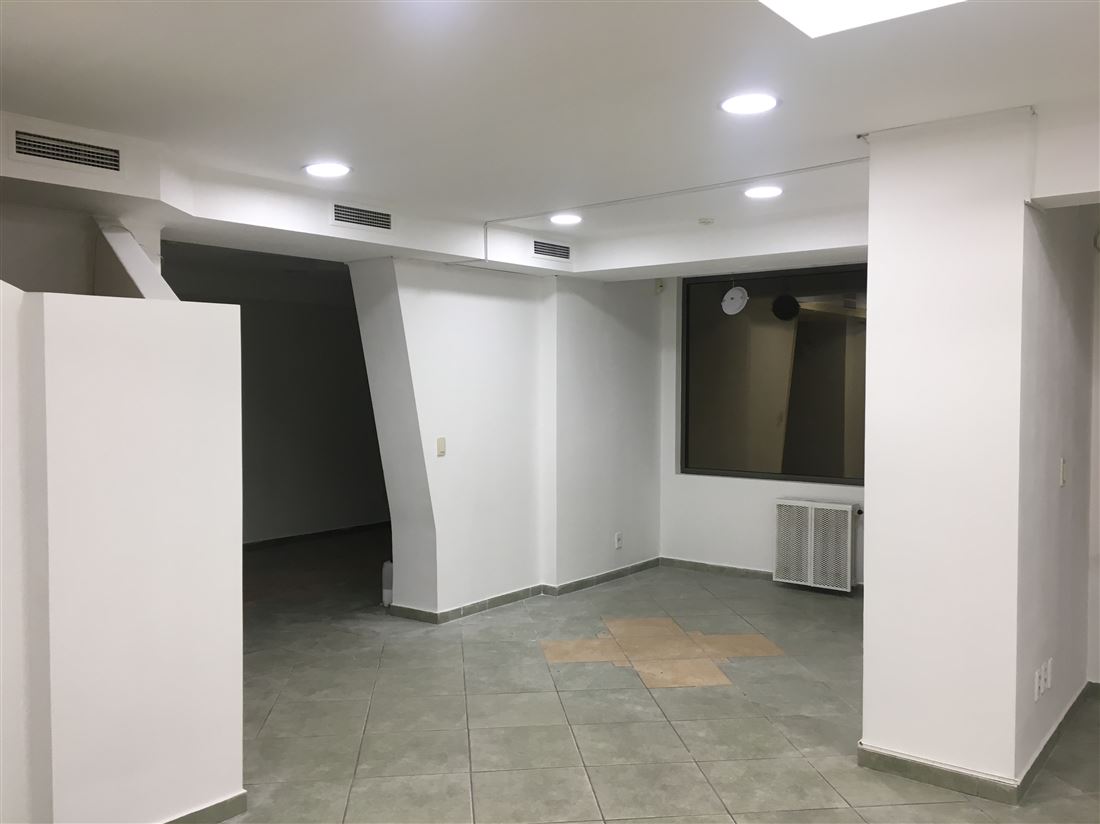 Сдам в аренду помещение свободного назначения 100 м.кв.