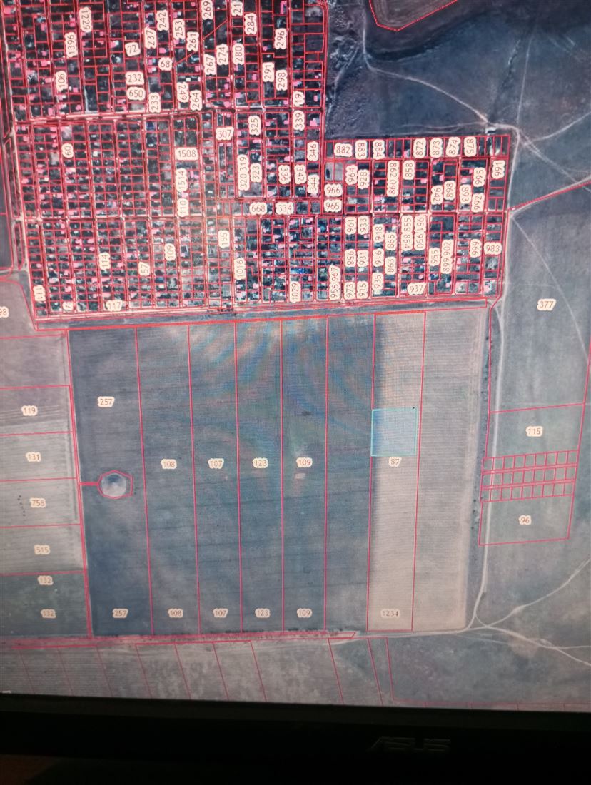 Продам помещение свободного назначения 100000 м.кв.