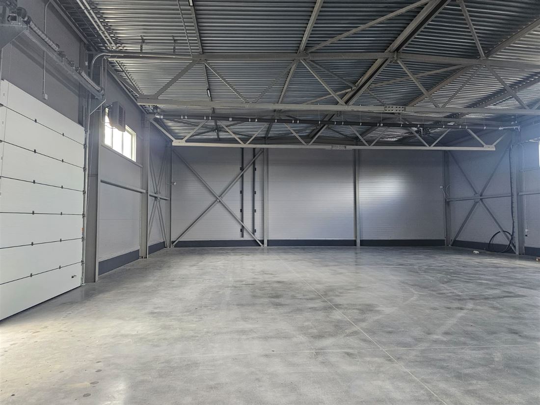 Сдам в аренду помещение свободного назначения 1450 м.кв.