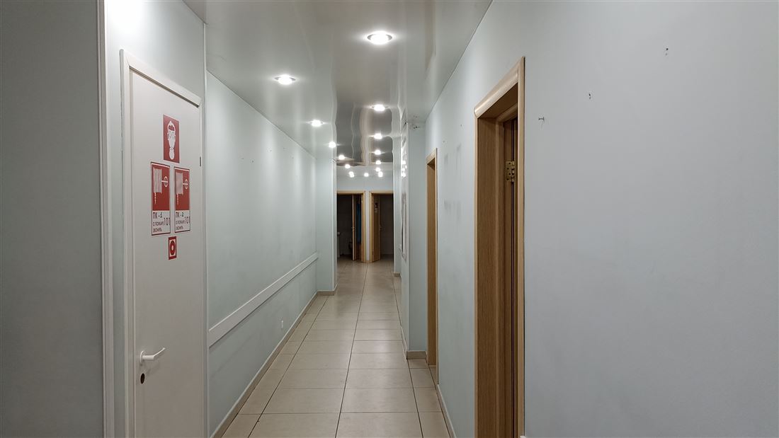 Сдам в аренду помещение свободного назначения 241 м.кв.