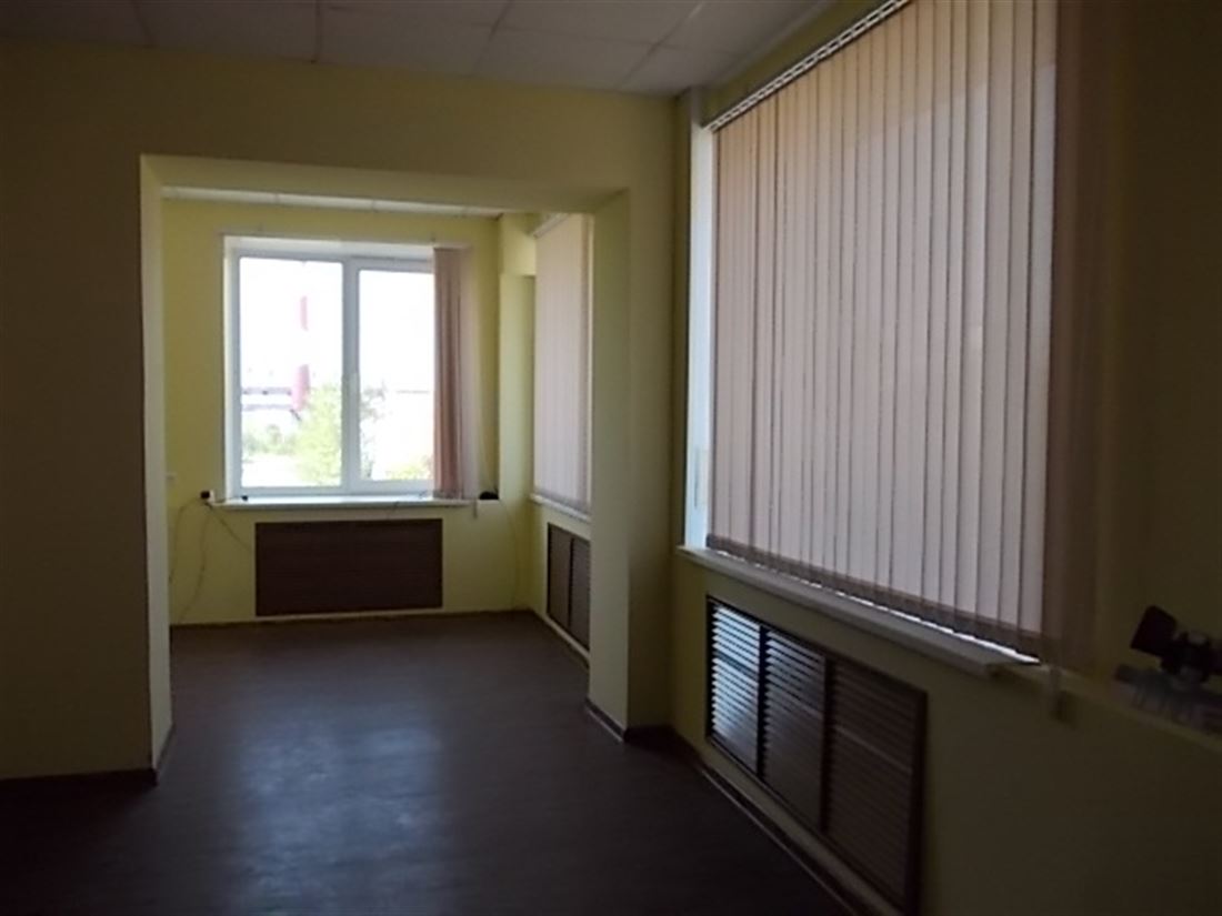 Сдам в аренду помещение свободного назначения 1360 м.кв.