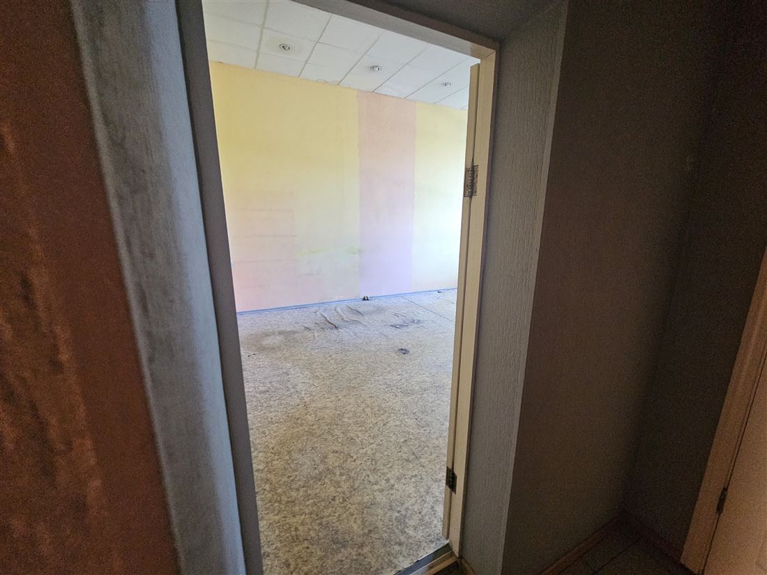 Сдам в аренду помещение свободного назначения 392.7 м.кв.