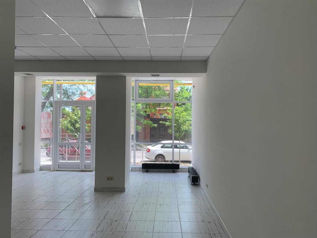 Сдам в аренду помещение свободного назначения 32 м.кв.