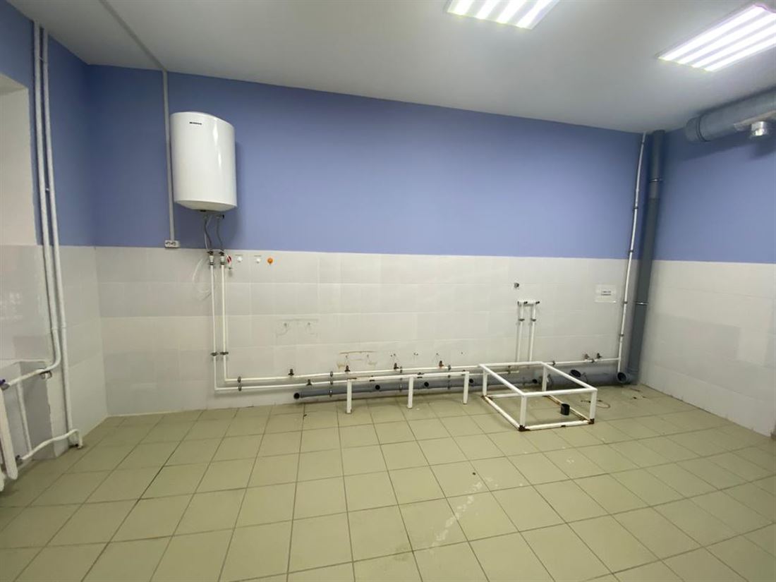 Сдам в аренду помещение свободного назначения 815.5 м.кв.
