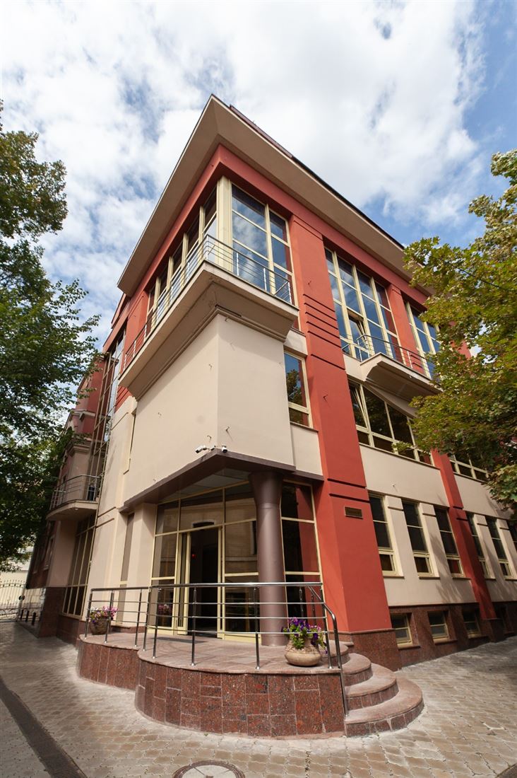 Сдам в аренду помещение свободного назначения 268.9 м.кв.