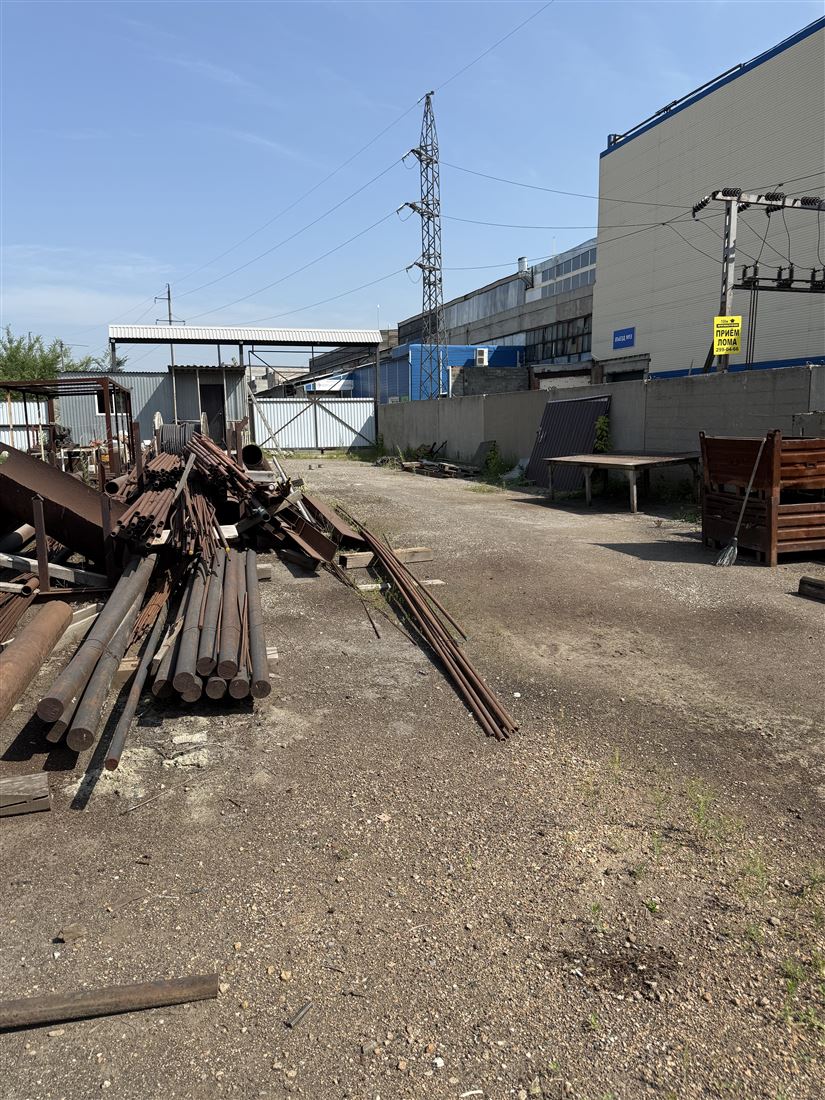 Продам помещение свободного назначения 3000 м.кв.