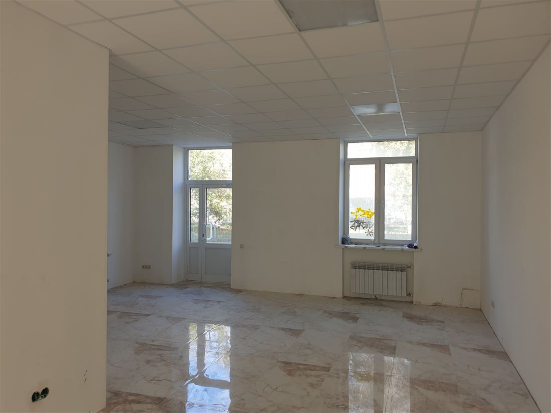 Сдам в аренду помещение свободного назначения 84 м.кв.