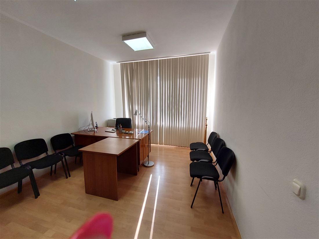 Продам помещение свободного назначения 840 м.кв.