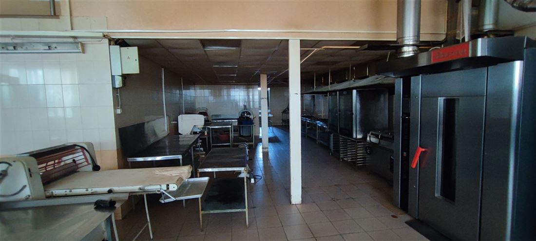 Продам помещение свободного назначения 1200 м.кв.