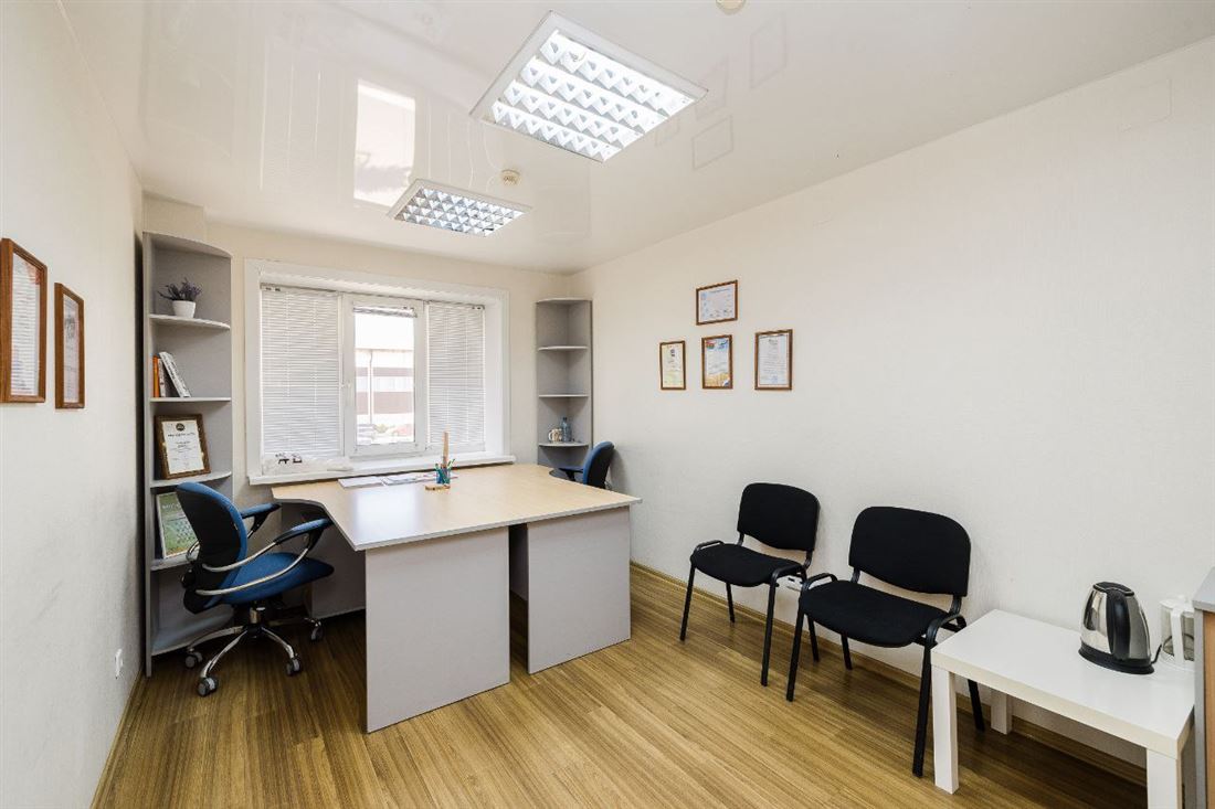 Продам помещение свободного назначения 2408.2 м.кв.