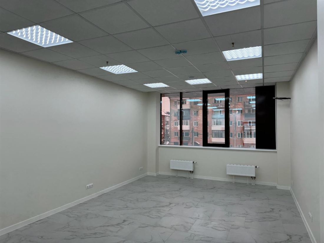 Сдам в аренду помещение свободного назначения 34.6 м.кв.