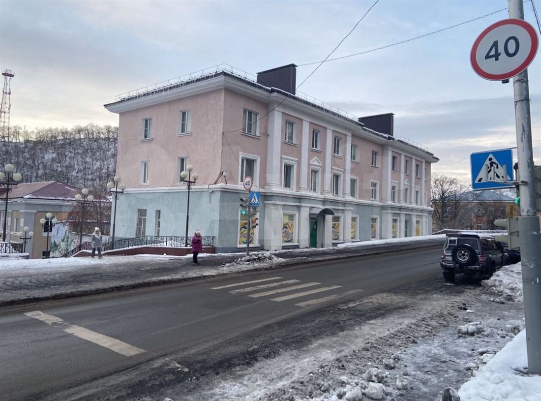 Продам помещение свободного назначения 457 м.кв.