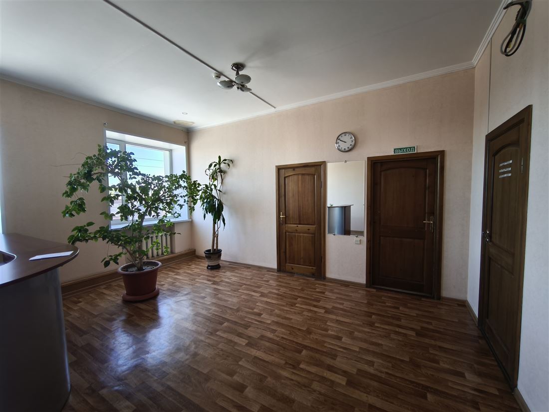 Сдам в аренду помещение свободного назначения 35.8 м.кв.