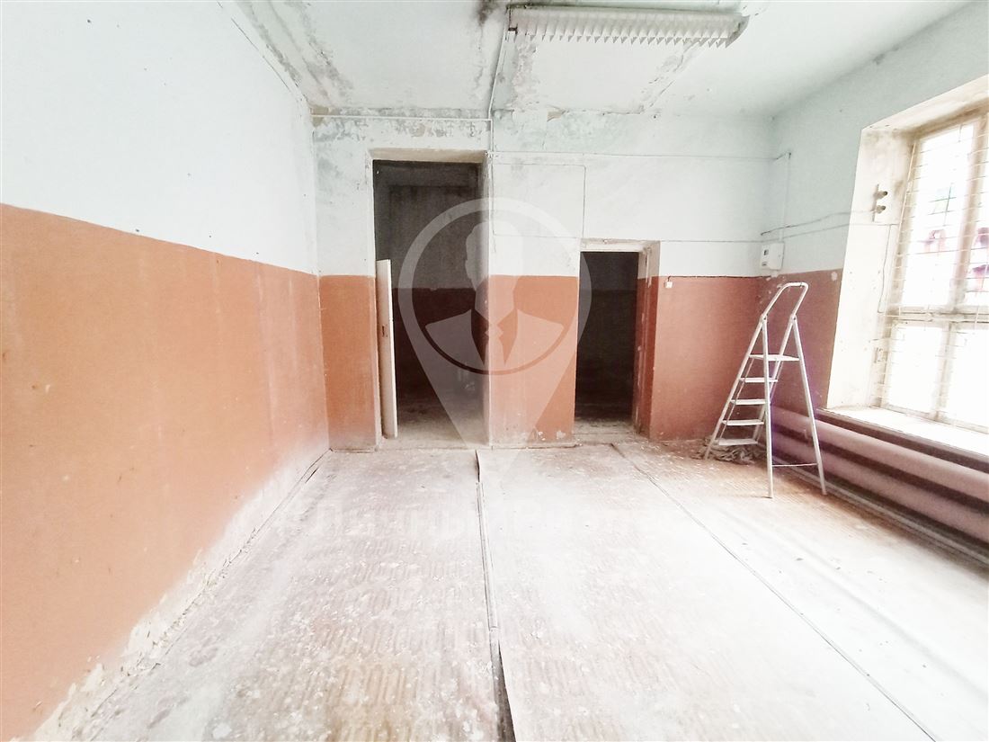 Продам помещение свободного назначения 102 м.кв.