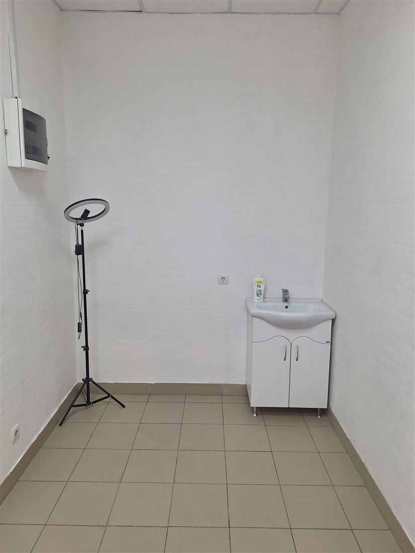 Продам помещение свободного назначения 40 м.кв.