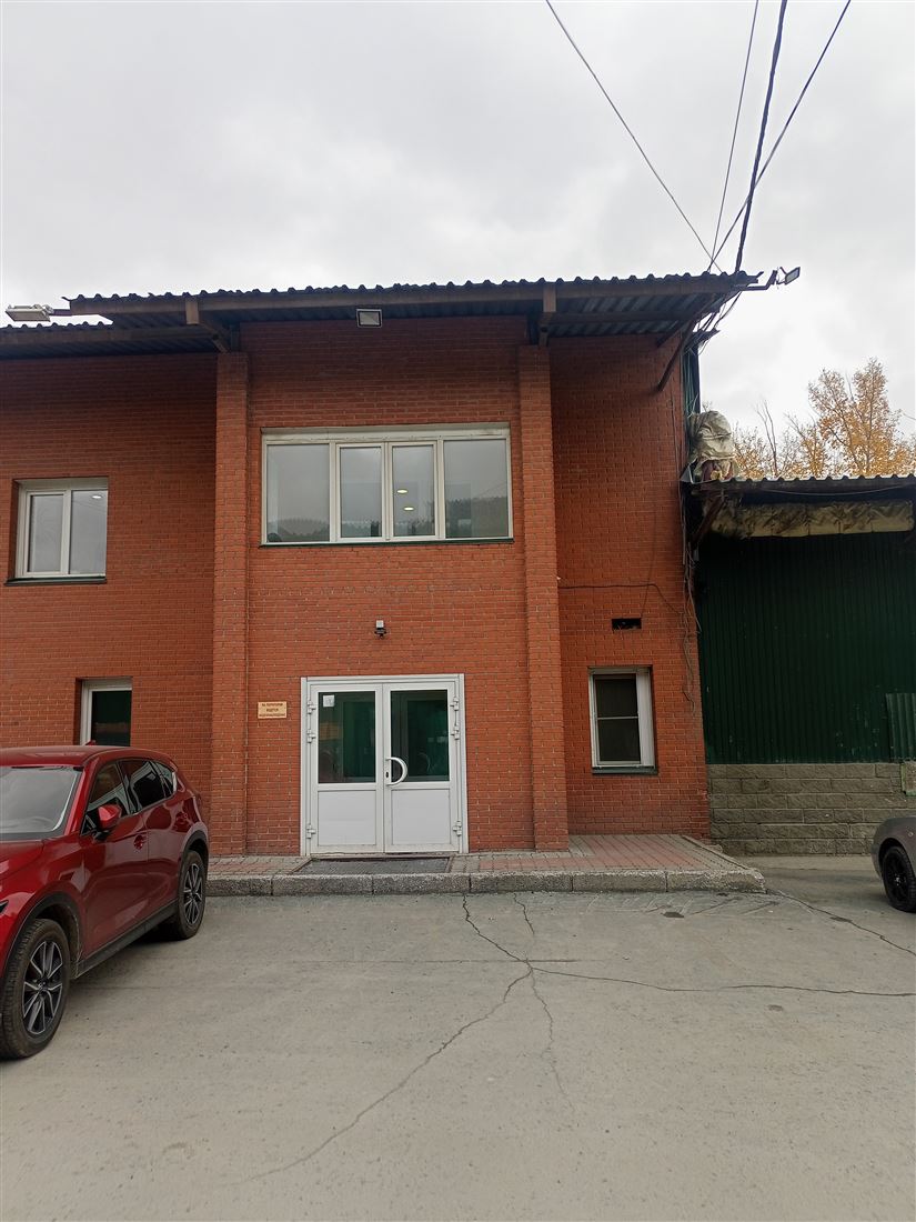 Сдам в аренду помещение свободного назначения 64.4 м.кв.