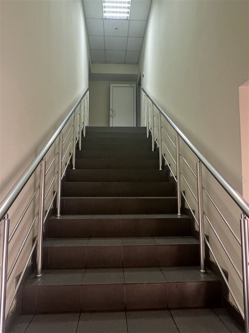 Продам помещение свободного назначения 1010 м.кв.