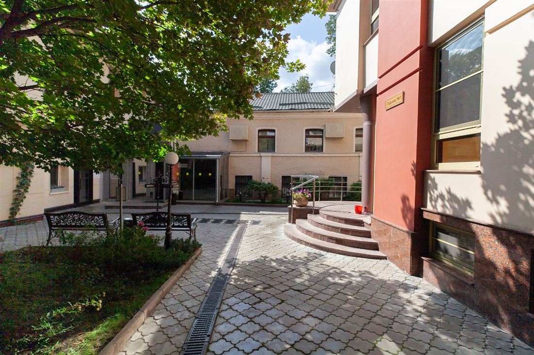 Сдам в аренду помещение свободного назначения 268.9 м.кв.