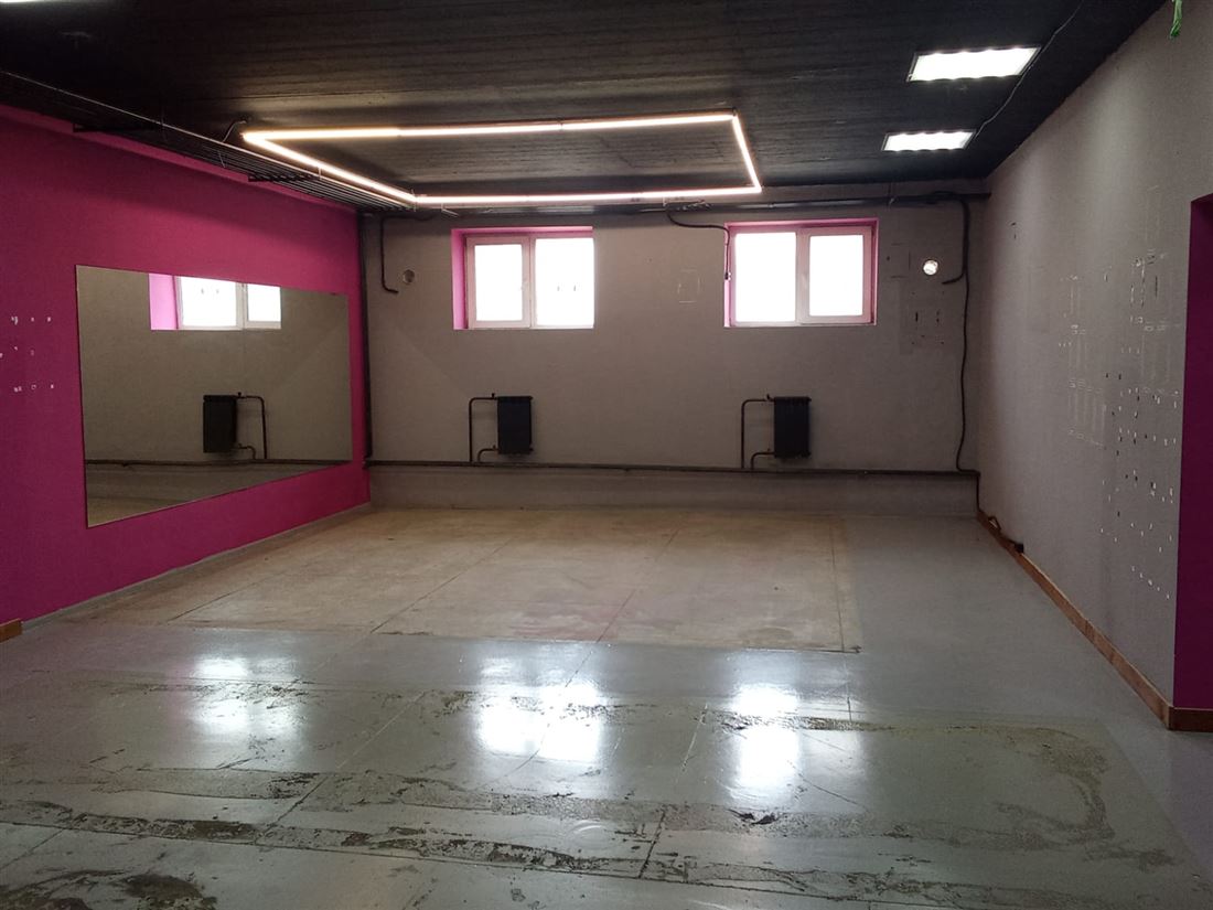 Продам помещение свободного назначения 200 м.кв.